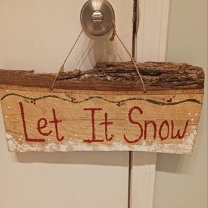 Rustic Holiday 'Let It Snow' Sign